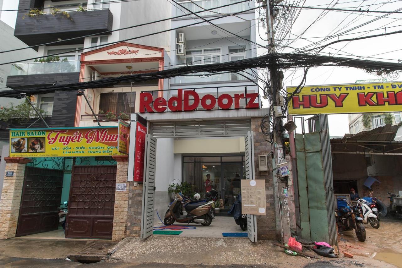 레드도어즈 니어 사이공 주 호텔 호치민 외부 사진